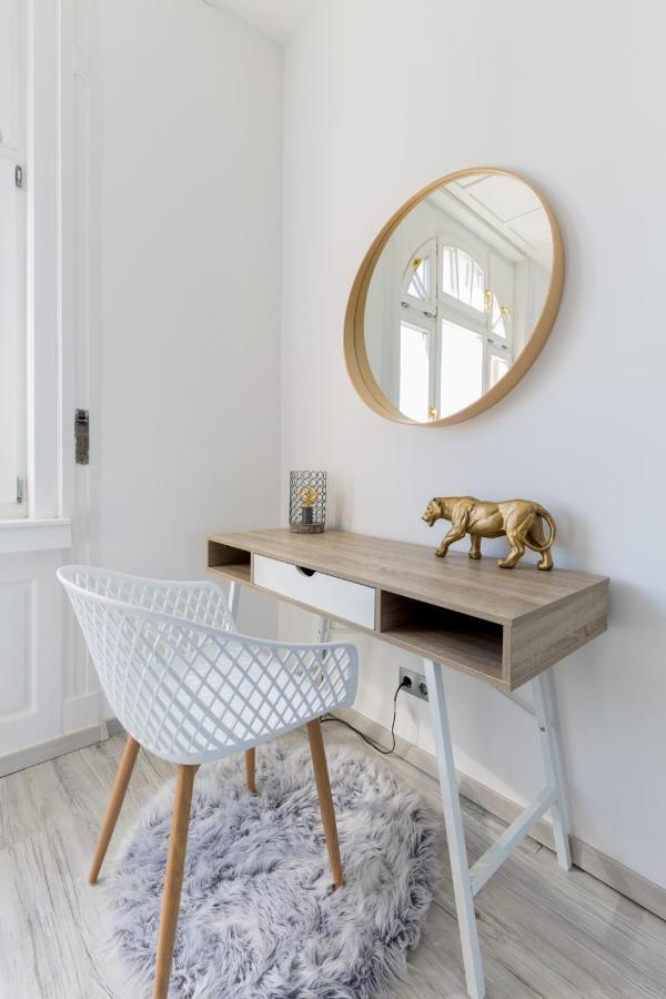 Designer Apartment On The Budapest Broadway With 2Br And Ac エクステリア 写真