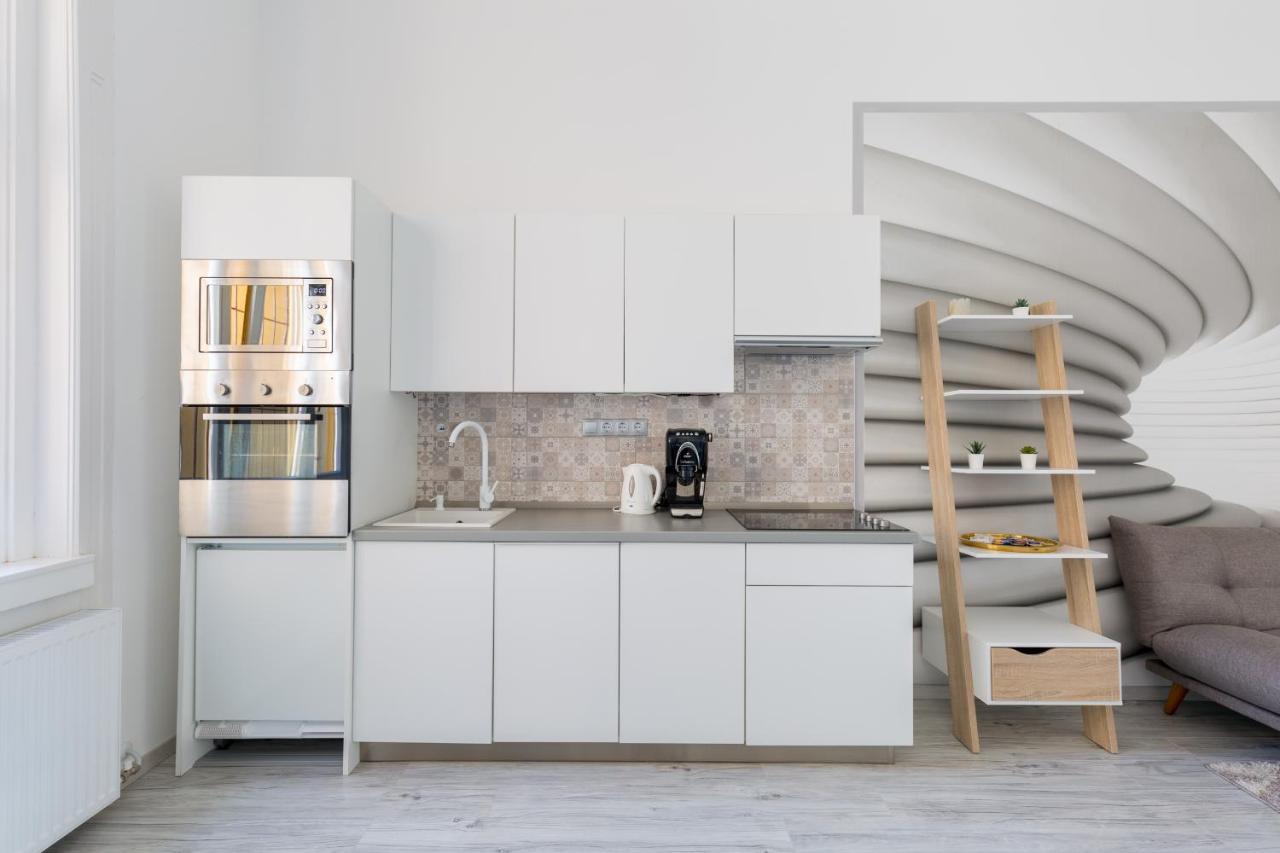 Designer Apartment On The Budapest Broadway With 2Br And Ac エクステリア 写真